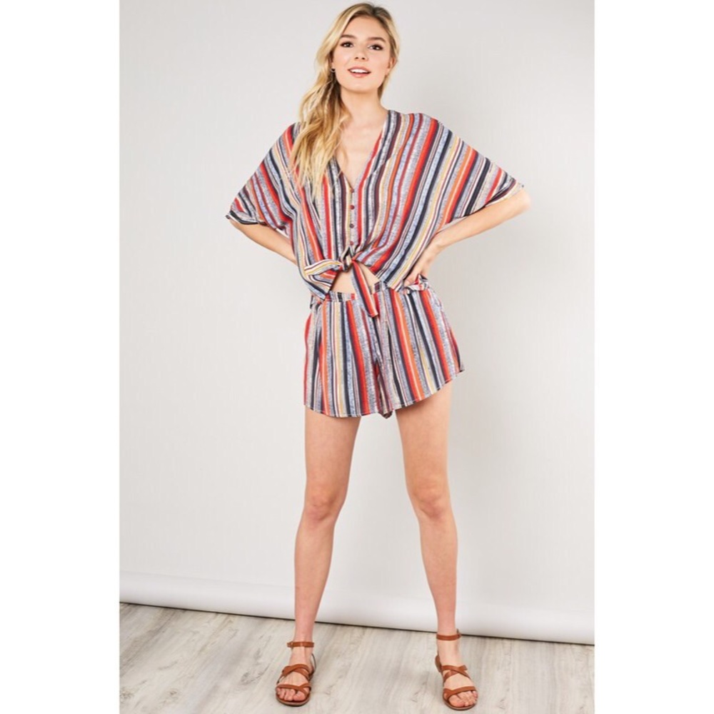 BOUTIQUE CLOSING MAKE AN OFFER - Picture 5 of 5